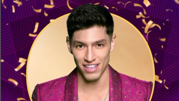 Robbie Mora ganador de Los 50