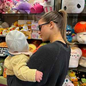 Sofia Richie Designed a Yellow Cardigan Just for Daughter Eloise