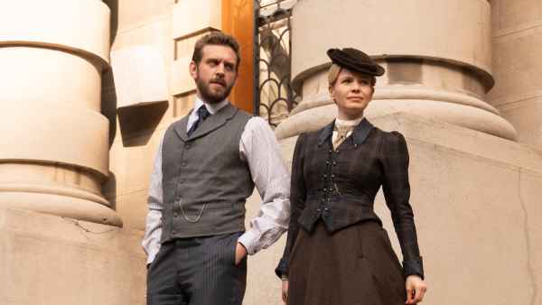 Tom Durant Pritchard Reveals Why Fans Should Give Miss Scarlet Character Inspector Blake a Chance
