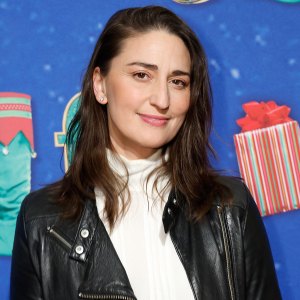 Us Weeklys Backstage Pass Sara Bareilles Has Had the Same Pre Show Ritual for Decades