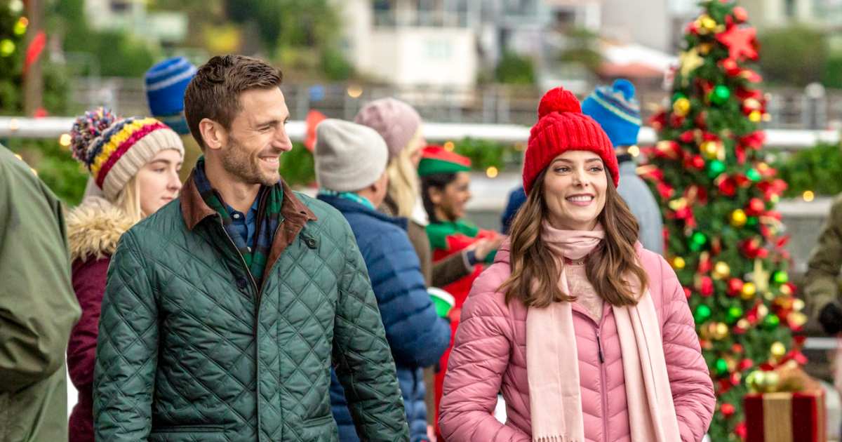 What You’ll Find in (Almost) Every Hallmark Holiday Movie: Fake Snow, More What You’ll Find in (Almost) Every Hallmark Holiday Movie: Fake Snow, More