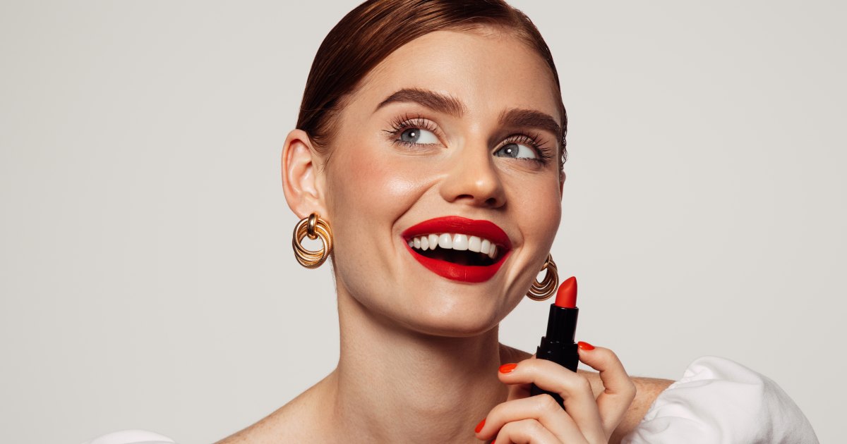 The 12 Best Red Lipsticks for the Holidays and Beyond, Starting at $5 The 12 Best Red Lipsticks for the Holidays and Beyond, Starting at $5