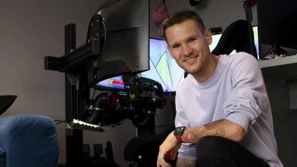 Pro Ski Jumper Comes Out as Gay Following the Death of His Partner