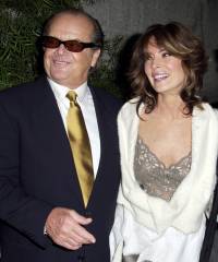 Jack Nicholsons Romance With Ex Lara Flynn Boyle Is A Bridge For Their Children Says Daughter Lorraine