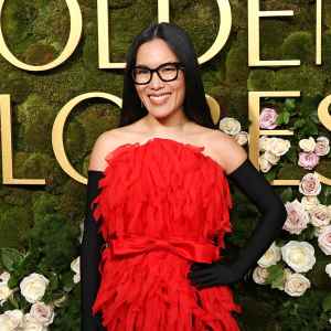 Ali Wong Attends 2025 Golden Globes Without Bill Hader Who Did She Bring as Her Date
