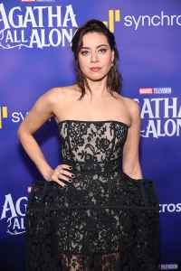 Aubrey Plaza Deletes Instagram Account 1 Week After Death of Husband Jeff Baena