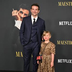 Bradley Cooper Attends Eagles Game Alongside Daughter