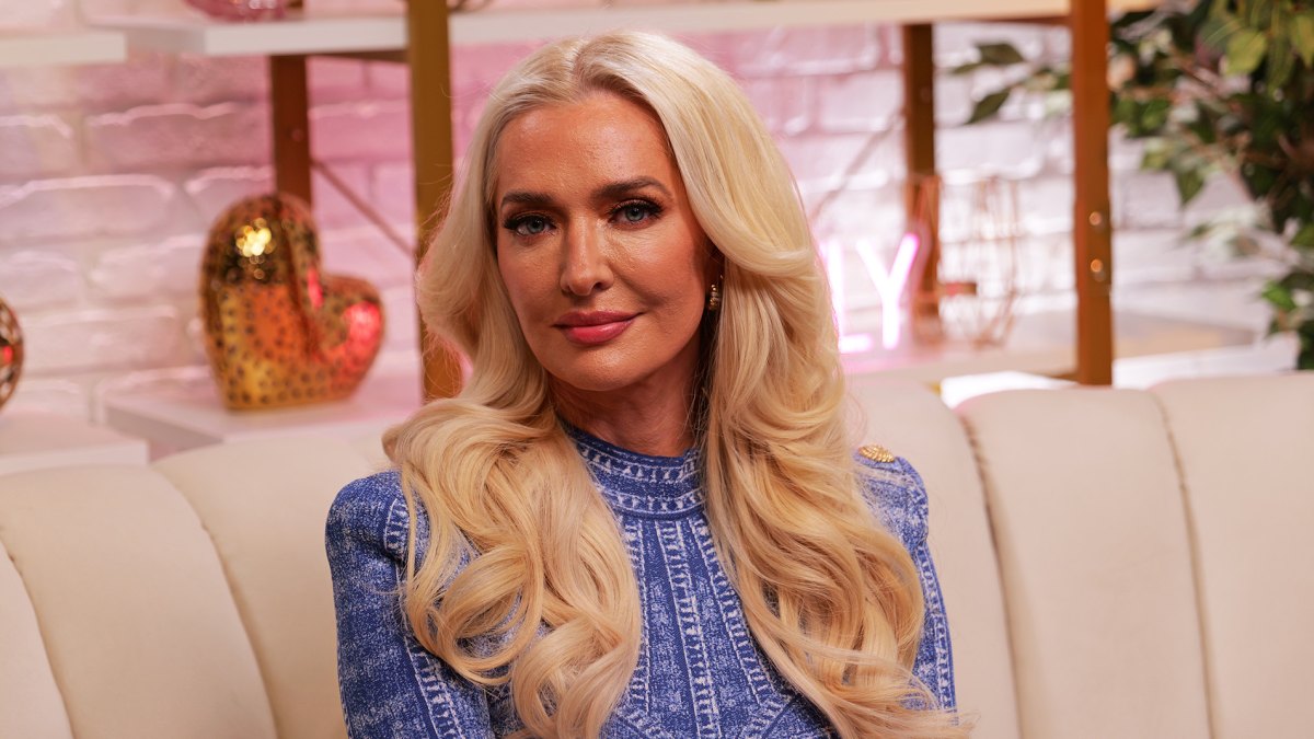 who smokes cigarettes on the real housewives of new jersey Dorit Kemsley Addresses Now-Viral Smoking Scene From 'RHOBH' Premiere Real housewives of Rhode Island