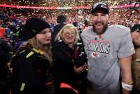 Taylor Swift and Donna Kelce feature warns Travis Kelce to keep away from Bourbon Street