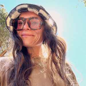 Food Influencer Rebecca Wylie Simms Dead at 39 Mourned by Mandy Moore