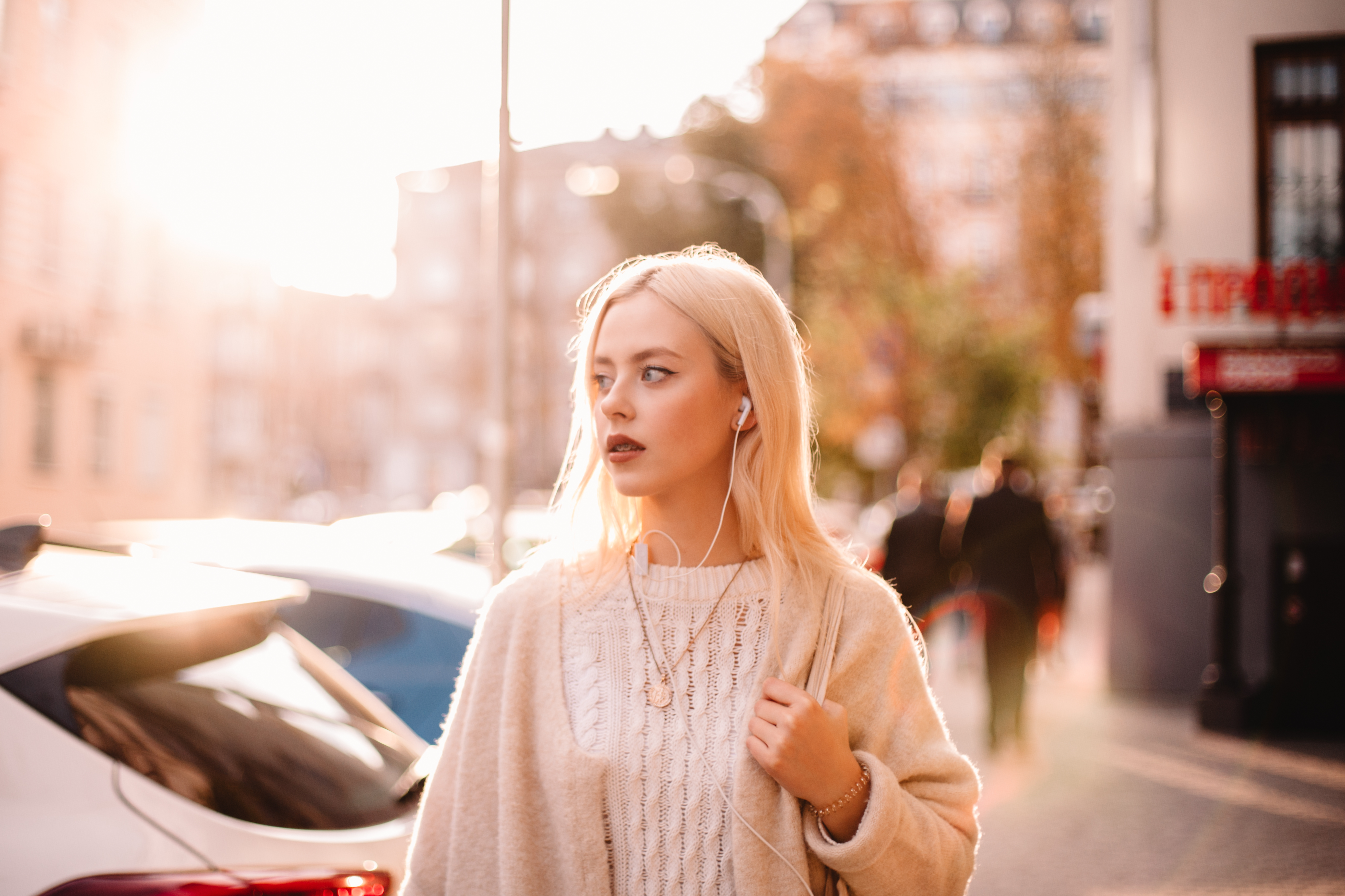 These 14 Rich-Looking Beige Sweaters on Amazon Will Make You Look European