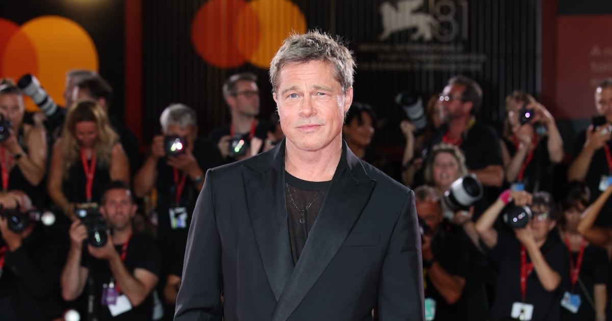 Scammers Posing as Brad Pitt Convince Woman to Transfer 0,000 Scammers Posing as Brad Pitt Convince Woman to Transfer 0,000