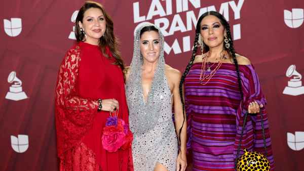 Niña Pastori, Soledad Pastorutti y Lila Downs.