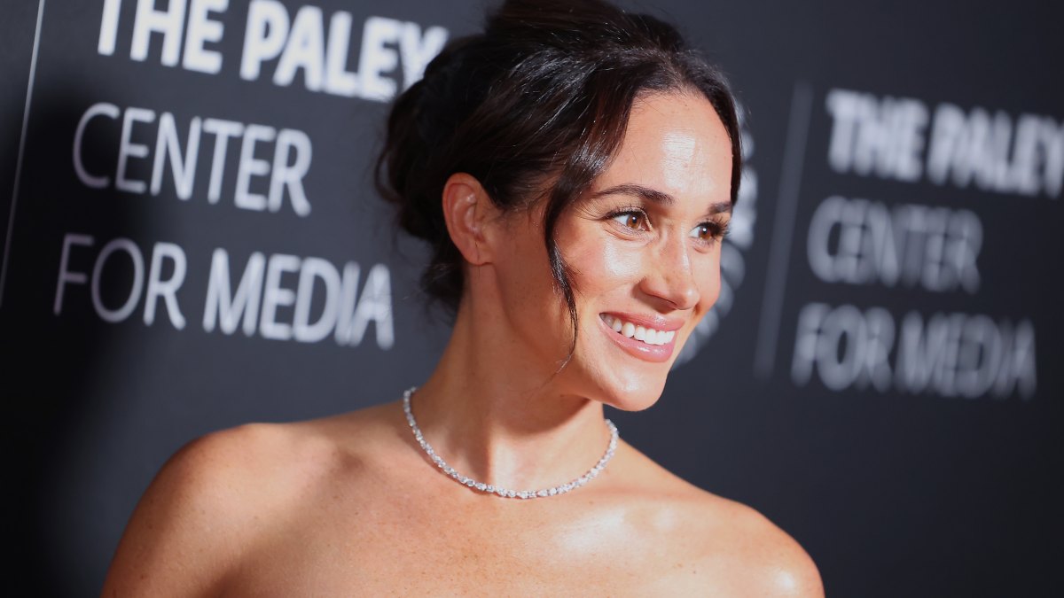 Meghan Markle Sweater