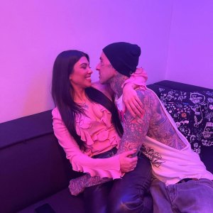 Kourtney Kardashian Shares Passionate Travis Barker Kiss for New Years