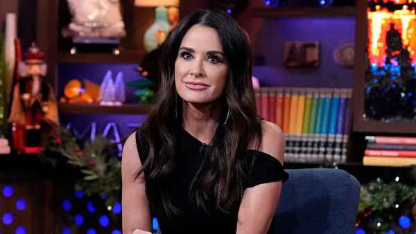Kyle Richards Breaks Down in Tears and Breaks the 4th Wall