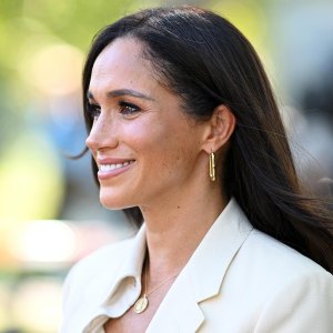 Meghan Markle Volunteers for Los Angeles Wildfire Relief in Altadena