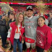 Patrick Mahomes reunites with his brother parents after the championship wins