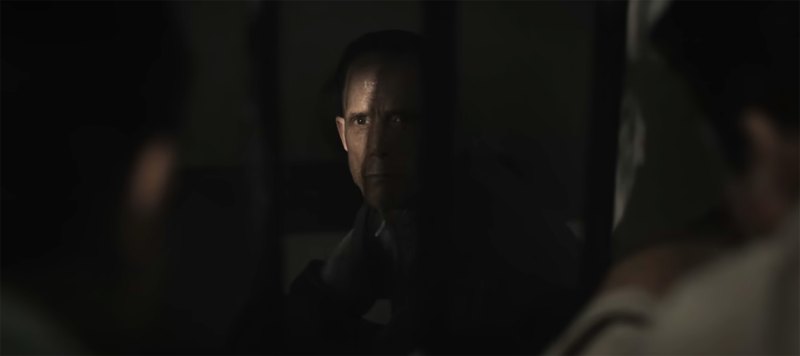 Shane Kerwin als Ed Gein in Monsters: Dahmer