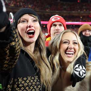 Taylor Swift Thanks Brittany Mahomes For Keeping Her Calm During Playoffs