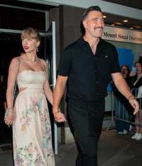 Taylor Swift and Travis Kelce want to look at real estate in Kansas City during season 219