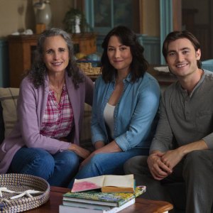 How Andie MacDowell Is Like a Mom to Costars on 'The Way Home' Set