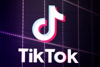 TikTok Restores Service Despite Lawsuit Issue