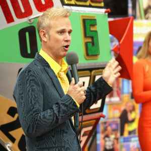 Who Is George Gray 5 Things to Know About The Price Is Right Announcer 973