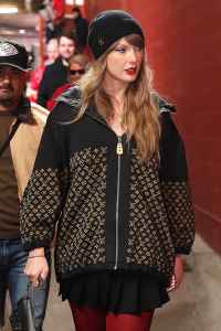 Taylor Swift attends Travis Kelces Chiefs vs. Bills AFC Championship Game
