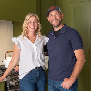 HGTV Fixer to Fabulous Hosts Dave and Jenny Marrs Settle Remodeling Lawsuit Before Trial Date