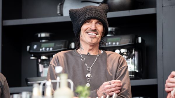 Tommy Lee Slams Musicians Promoting Their Work Amid L.A. Fires