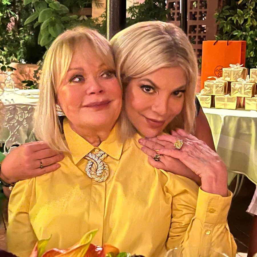 Tori Spelling Mom Candy Loses 23 Million Dollar Home in LA Wildfires