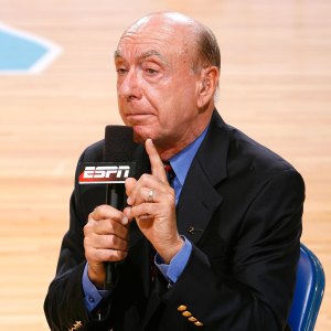 ESPNs Dick Vitale Makes Emotional Return After Announcing Hes Cancer Free