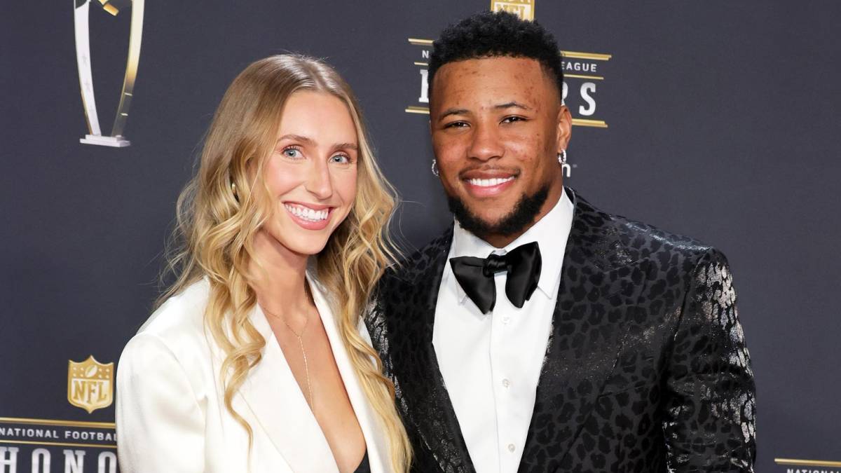 Eagles Saquon Barkley Engaged to Longtime Girlfriend Anna Congdon Ahead of 2025 Super Bowl