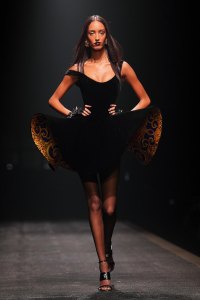 Donatella Versace opens Milan's emotional show with my name is Versace what he told us 567