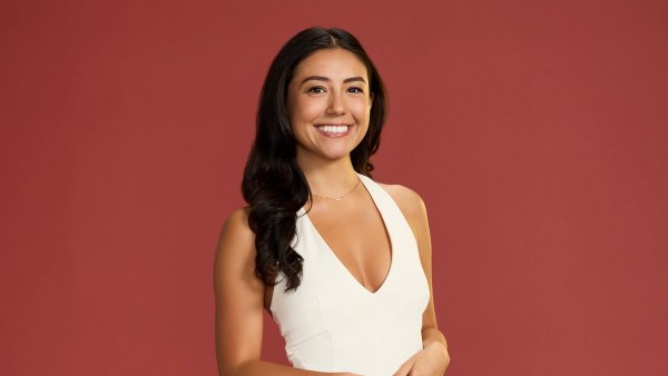 Every Time Bachelor Nation Stars Left Before the Final Rose Ceremony Rose Sombke
