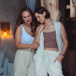 Feature Country Singer Angie K Is Engaged to Girlfriend Marissa Boucher Bugged