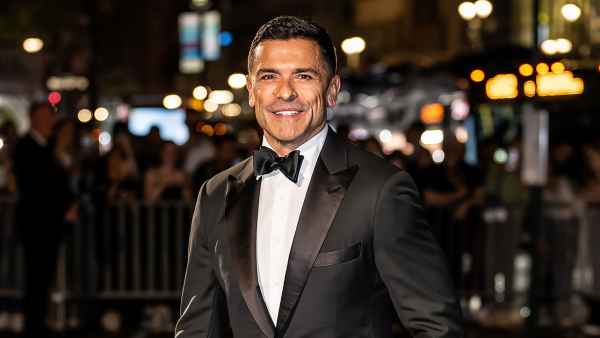 Feature Why Mark Consuelos Uses His Kids Bathrooms After They Moved Out