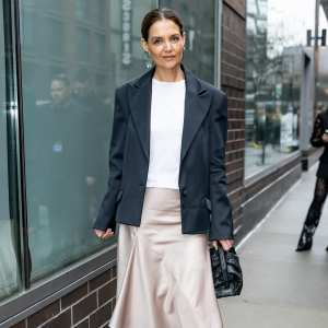katie holmes in slip skirt and blazer