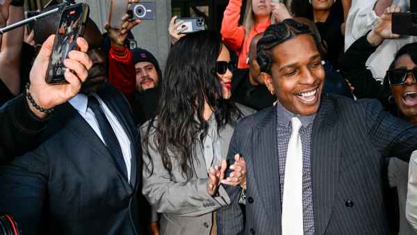 GettyImages-ASAPRihanna.jpg