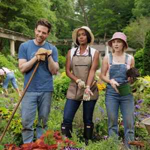 Grosse Pointe Garden Society Cast