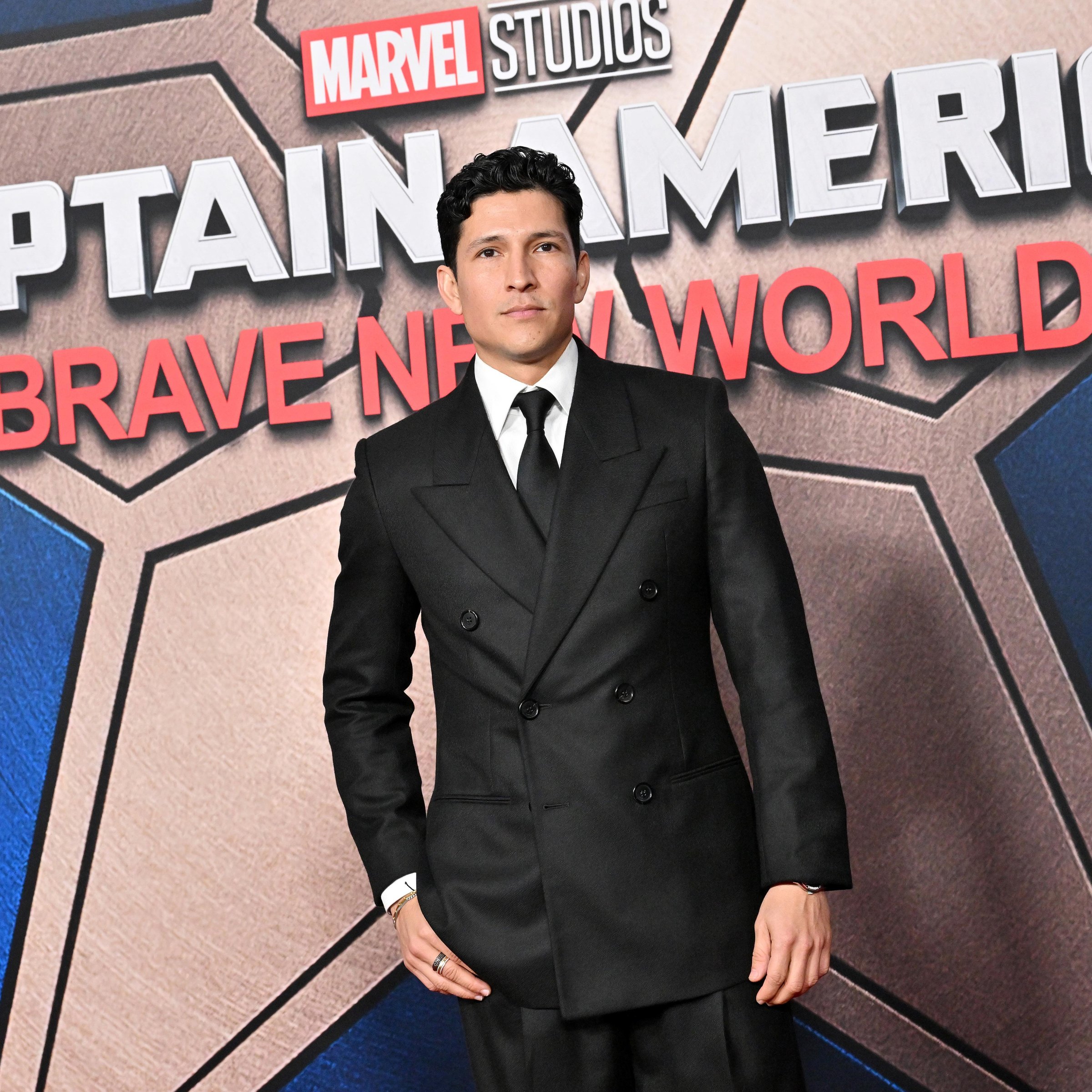 Danny Ramirez Incorporates Miami Roots Into Captain America Character ...