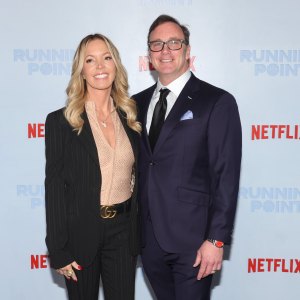 Lakers Owner Jeanie Buss and Husband Jay Mohr Live on Different Floors I Like My Space