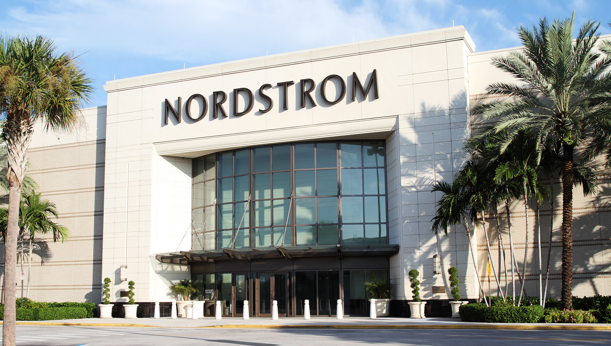 15 Fashion Deals You Won’t Want To Miss From the Nordstrom Winter Sale