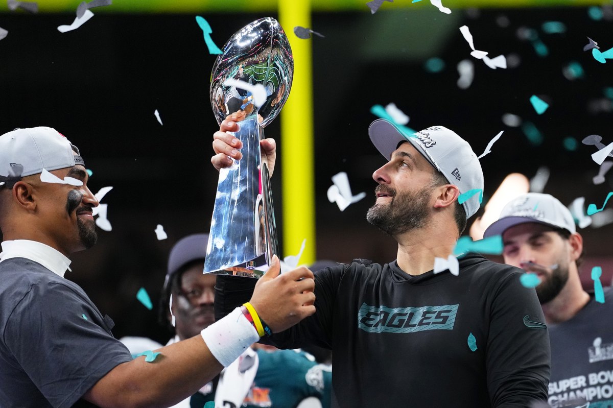 Eagles Coach Nick Sirianni Wanted a 'Low Class' Cigar After Super Bowl ...