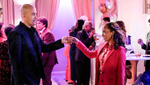 Poppa s House Reunites Essence Atkins With Half and Half s Coby Bell — Who Plays Her Ex Husband 535