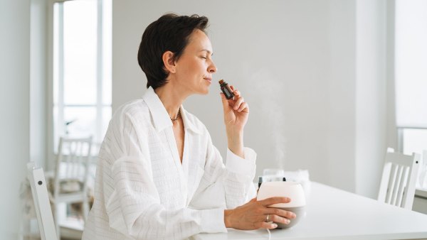 The $15 Diffuser Makes My 'Home Office' Feel Like A Spa