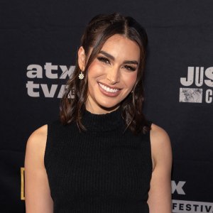 Bachelor Nations Ashley Iaconetti Reveals Shes Had 2 Breast Biopsies