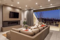 Christina Ricci lists 4 million home 3