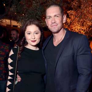 Emma Kenney Teases Onscreen Reunion With Shameless Steve Howey Hes Always Been a Safe Place on Set